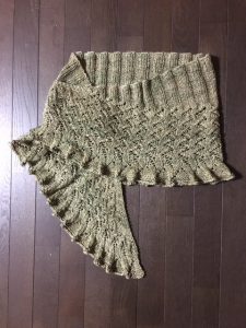 Lin-Lin Shawl（肩に巻く）